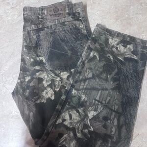 Wrangler camo jeans
